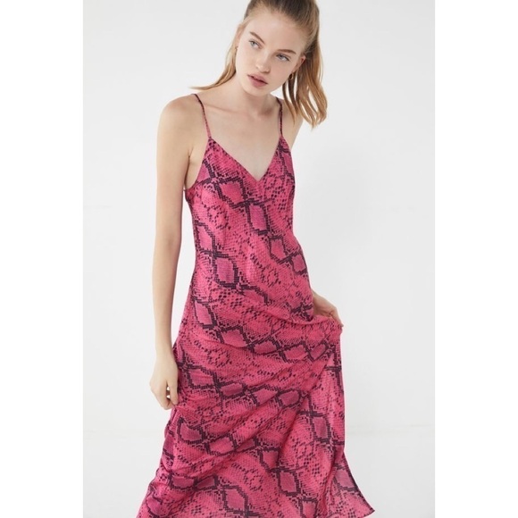 NWT URBAN OUTFITTERS SNAKE PRINT SLIP DRESS - Picture 7 of 7